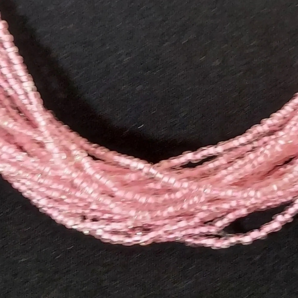 Vintage Pink Seed Bead Necklace Hook Closure - Picture 2 of 8
